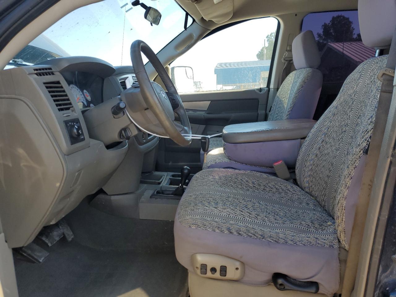 2007 Dodge RAM - Image 7
