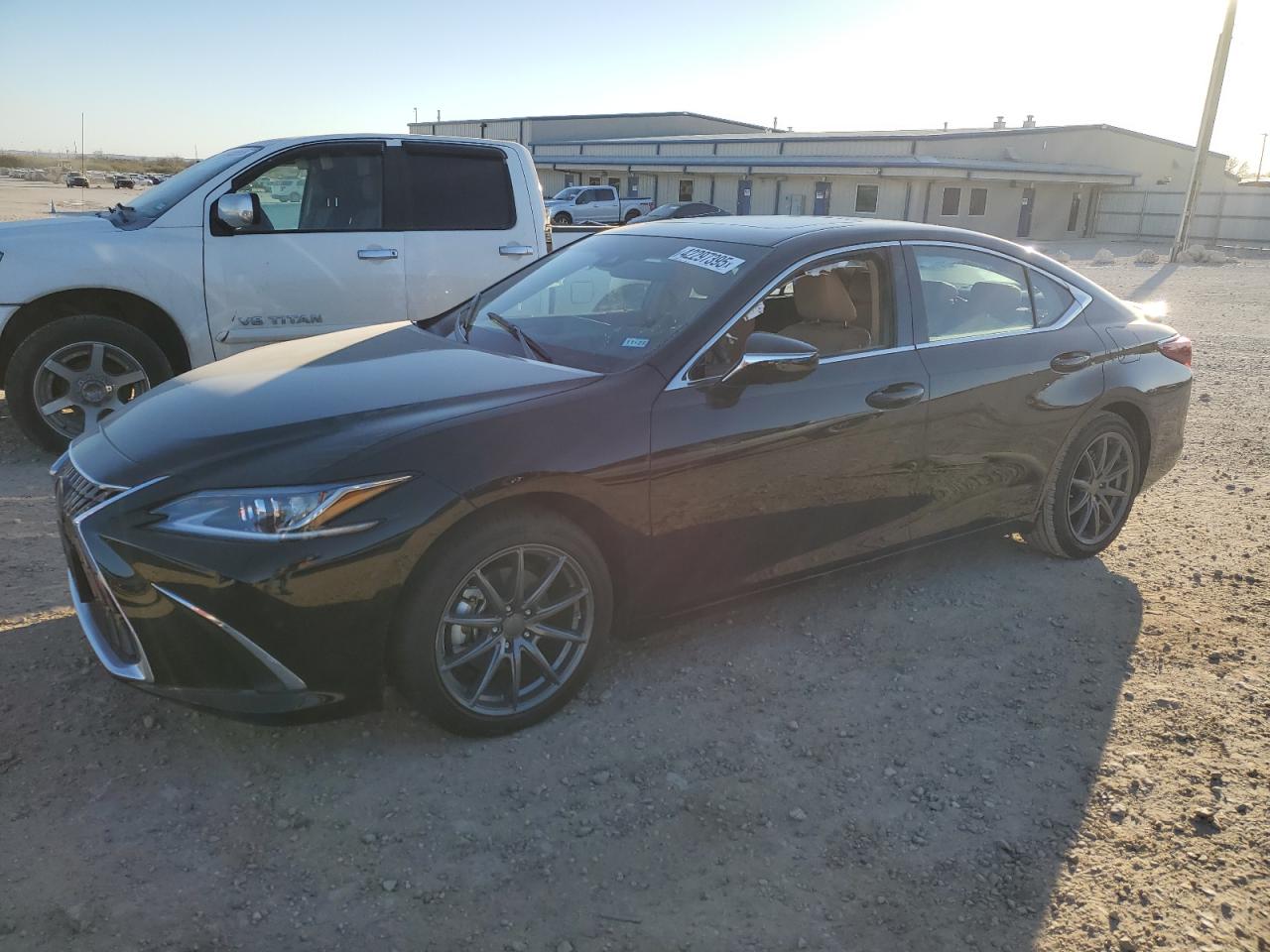 2024 Lexus ES - Image 1