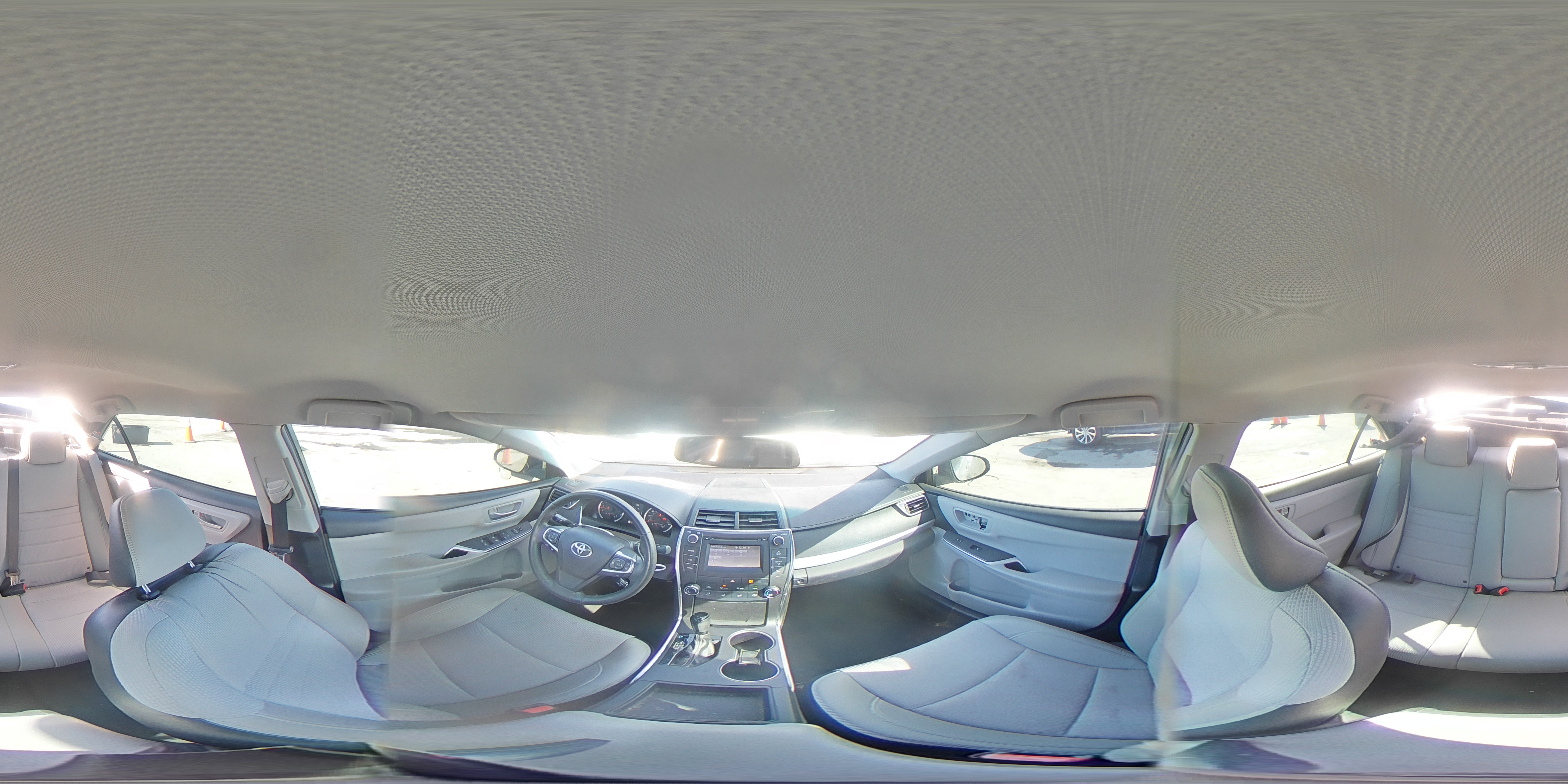 2017 Toyota Camry - Image 14