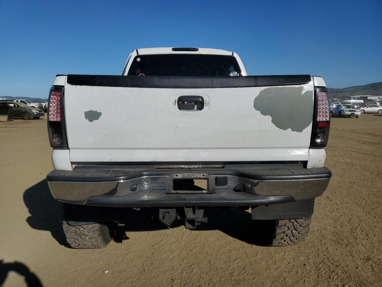 2006 Chevrolet Silverado - Image 6