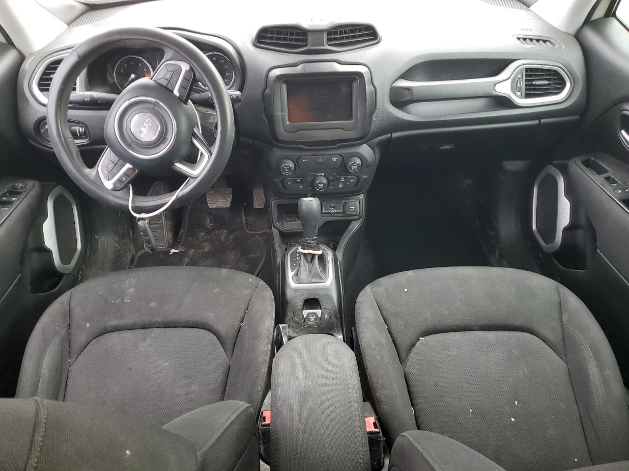 2018 Jeep Renegade - Image 8