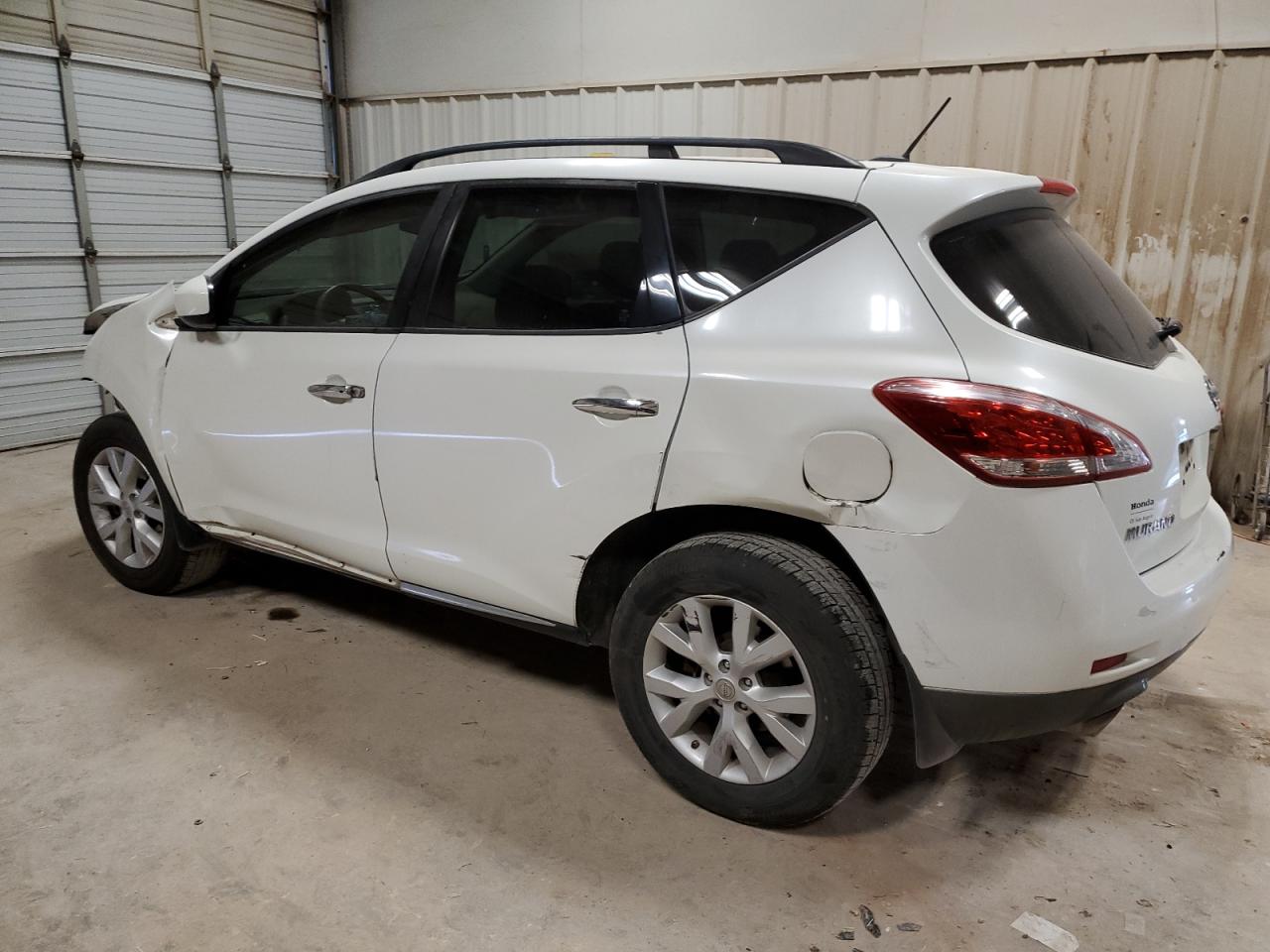 2012 Nissan Murano - Image 2
