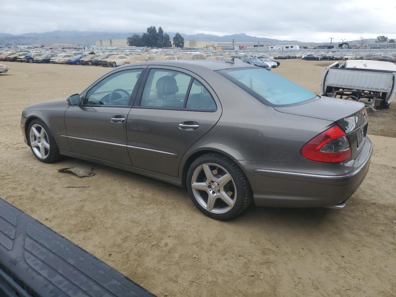 2009 Mercedes-Benz E-klasse - Image 2