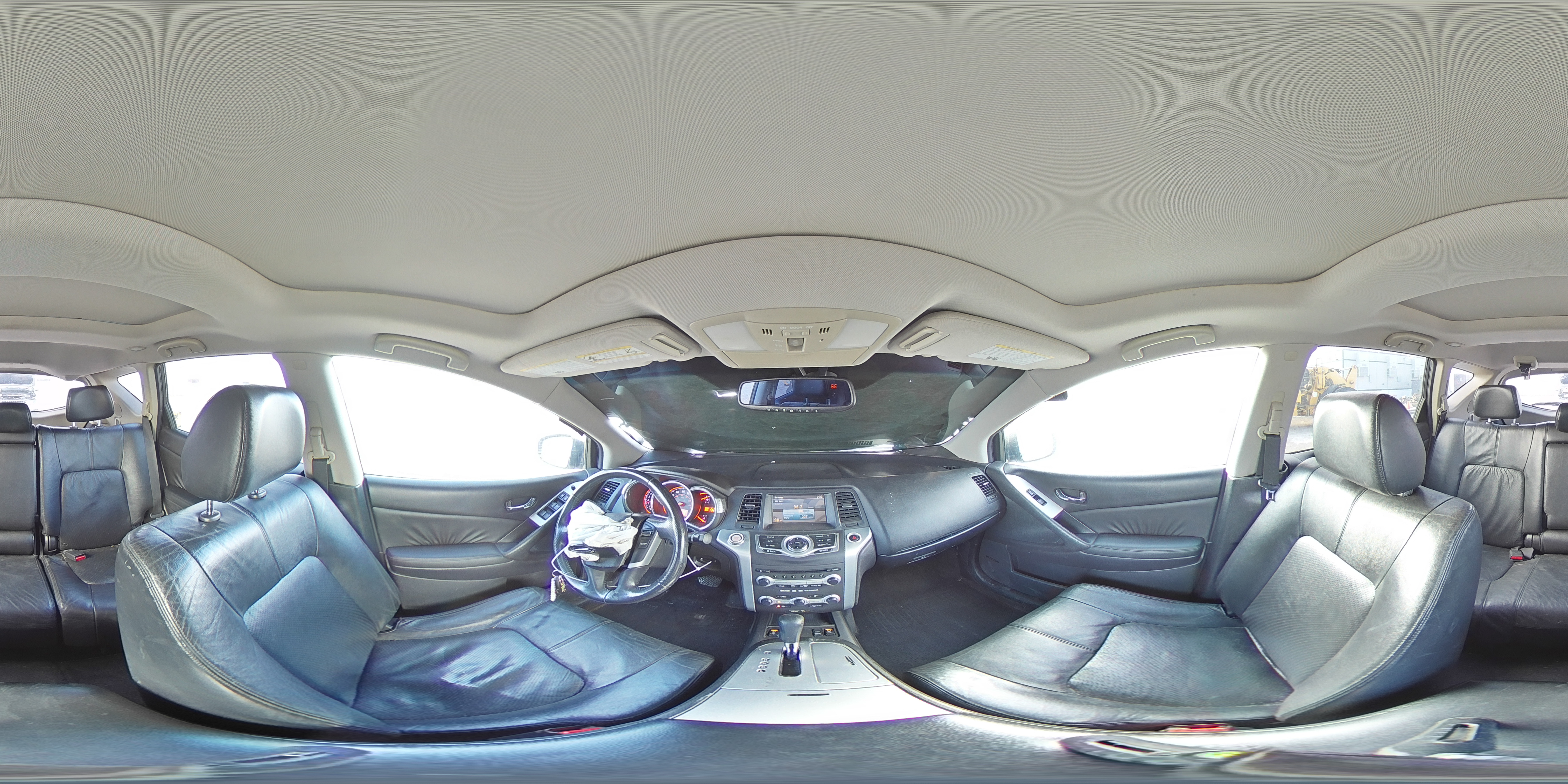 2010 Nissan Murano - Image 13