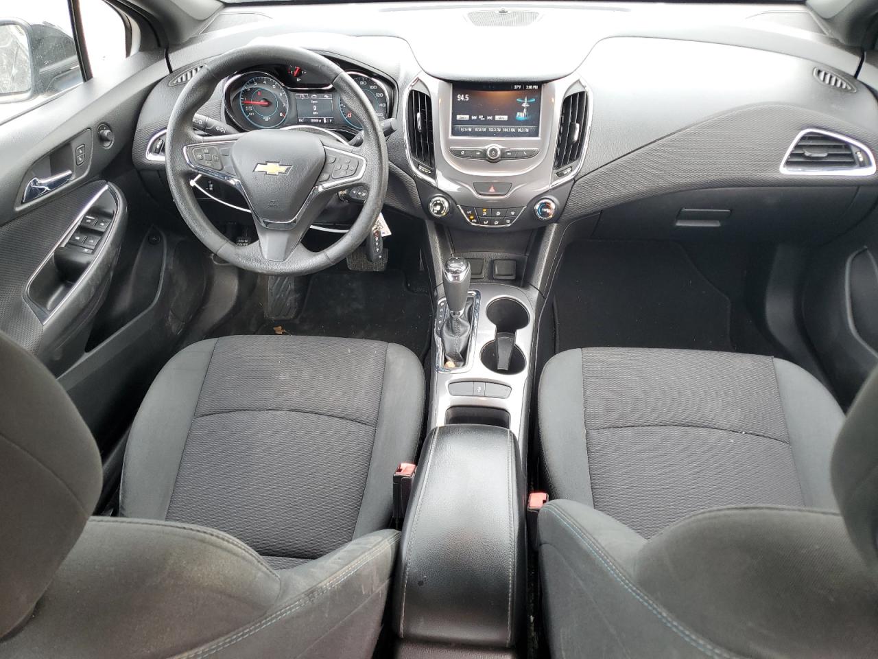 2016 Chevrolet Cruze - Image 8