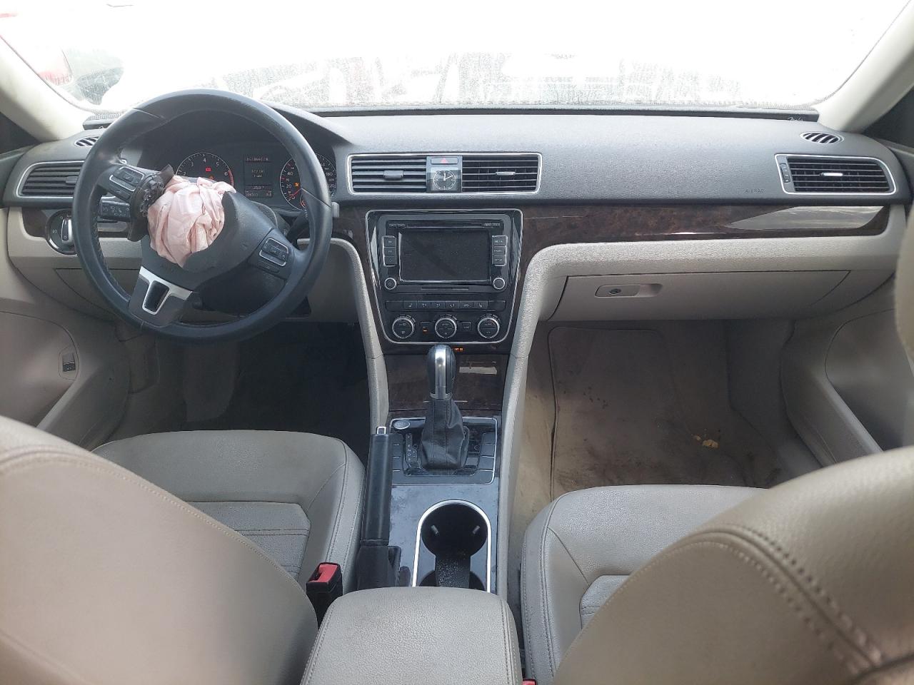 WVWCR7A34FC001213 - 2015 Volkswagen Passat - #89228145