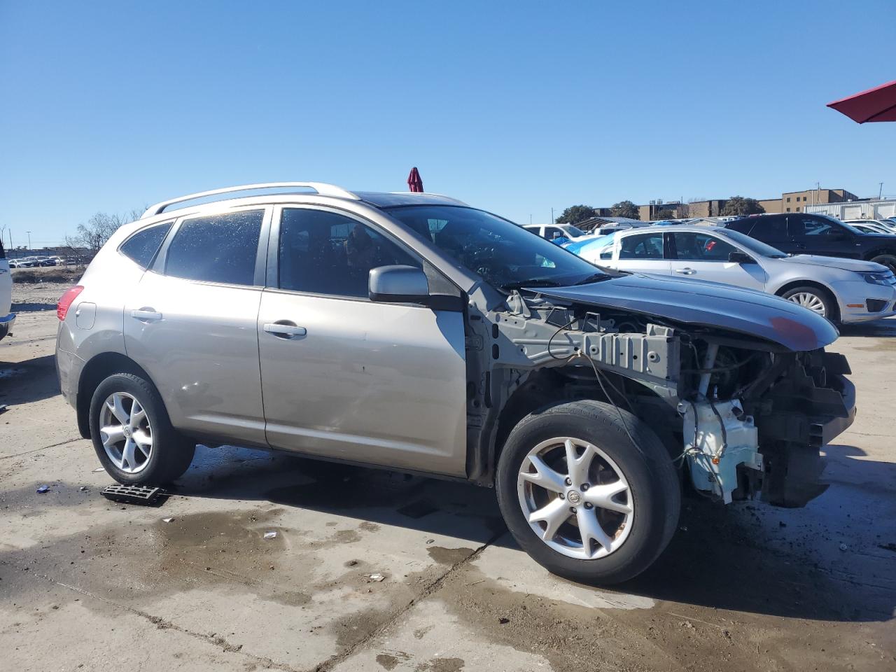 2009 Nissan Rogue - Image 4