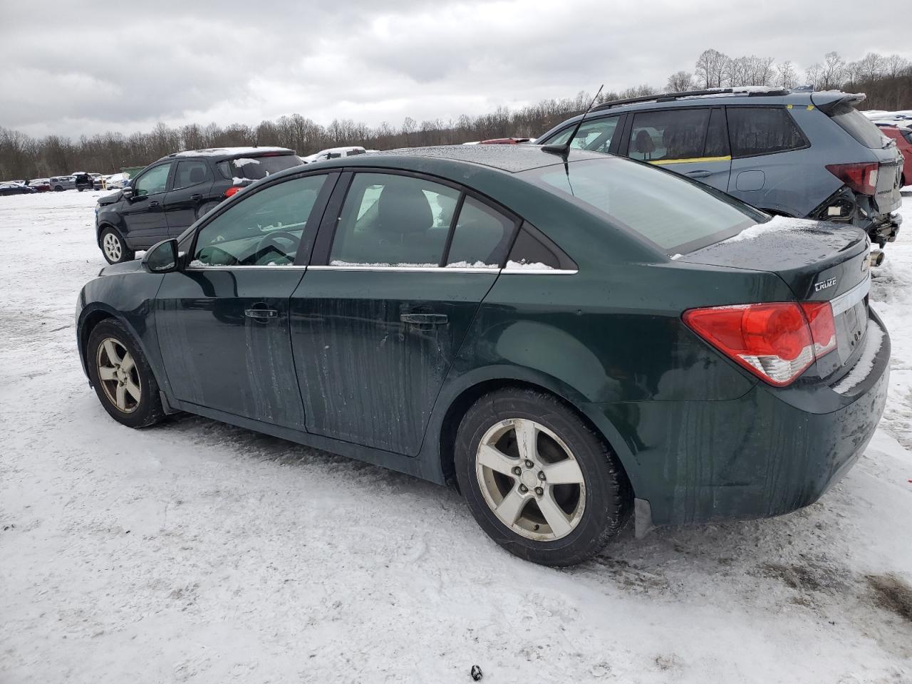 VIN 1G1PC5SB4E7286041 2014 CHEVROLET CRUZE no.2