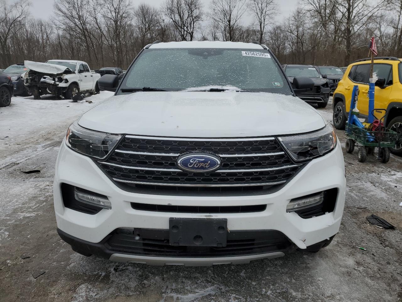 2020 Ford Explorer - Image 5