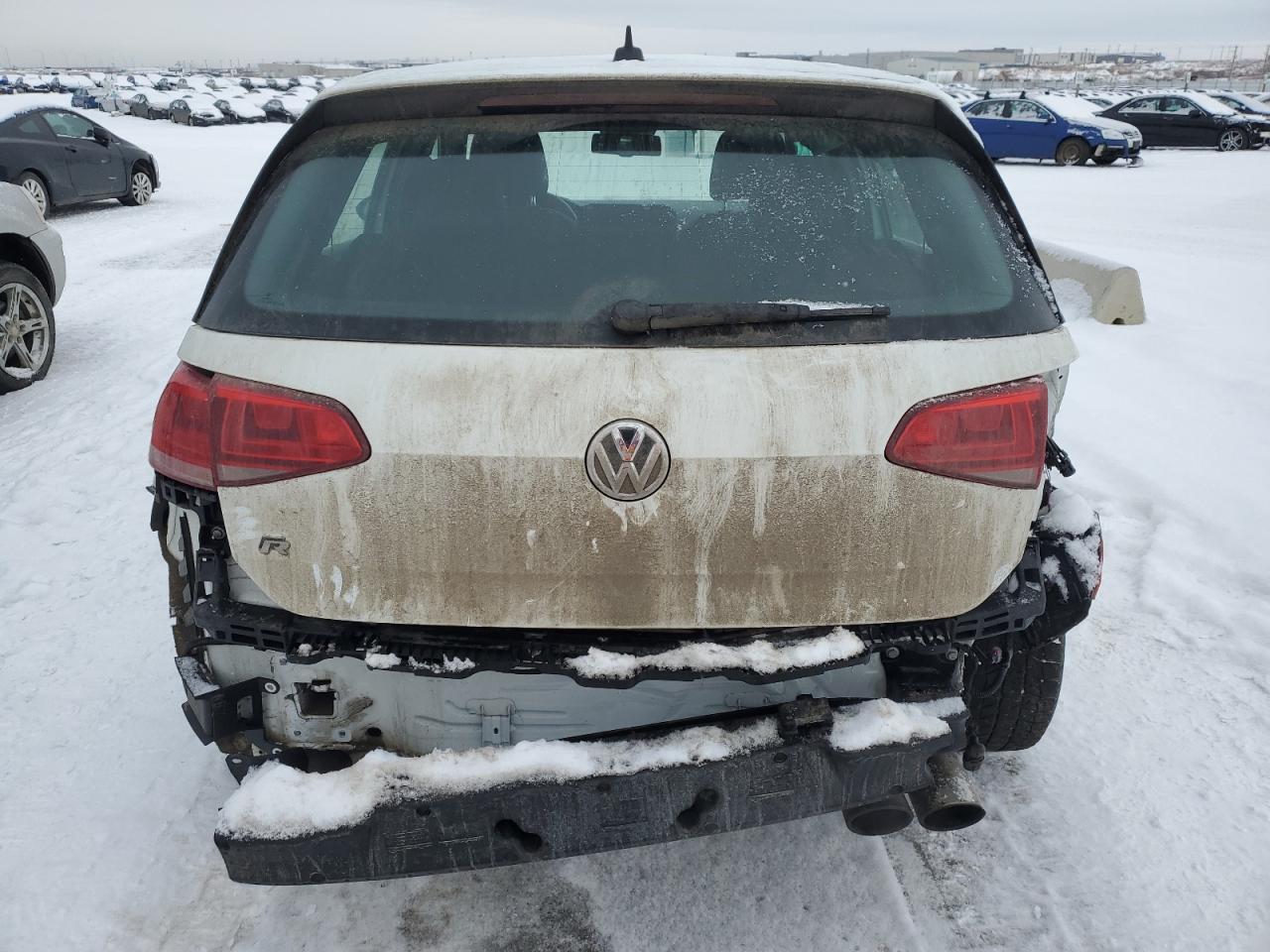 2016 Volkswagen Golf - Image 6
