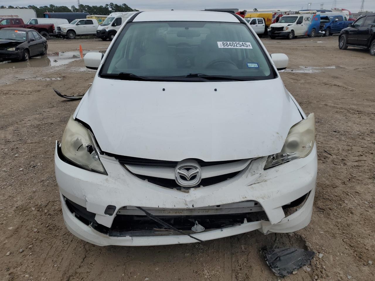 2010 Mazda 5 - Image 5
