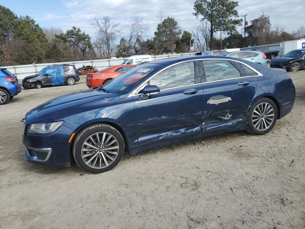 2017 Lincoln MKZ - Image 1