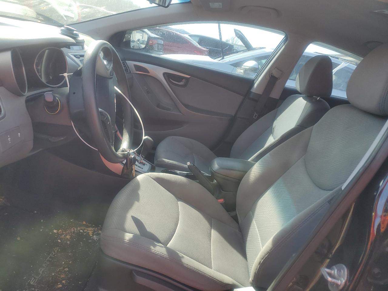 2011 Hyundai Elantra - Image 7