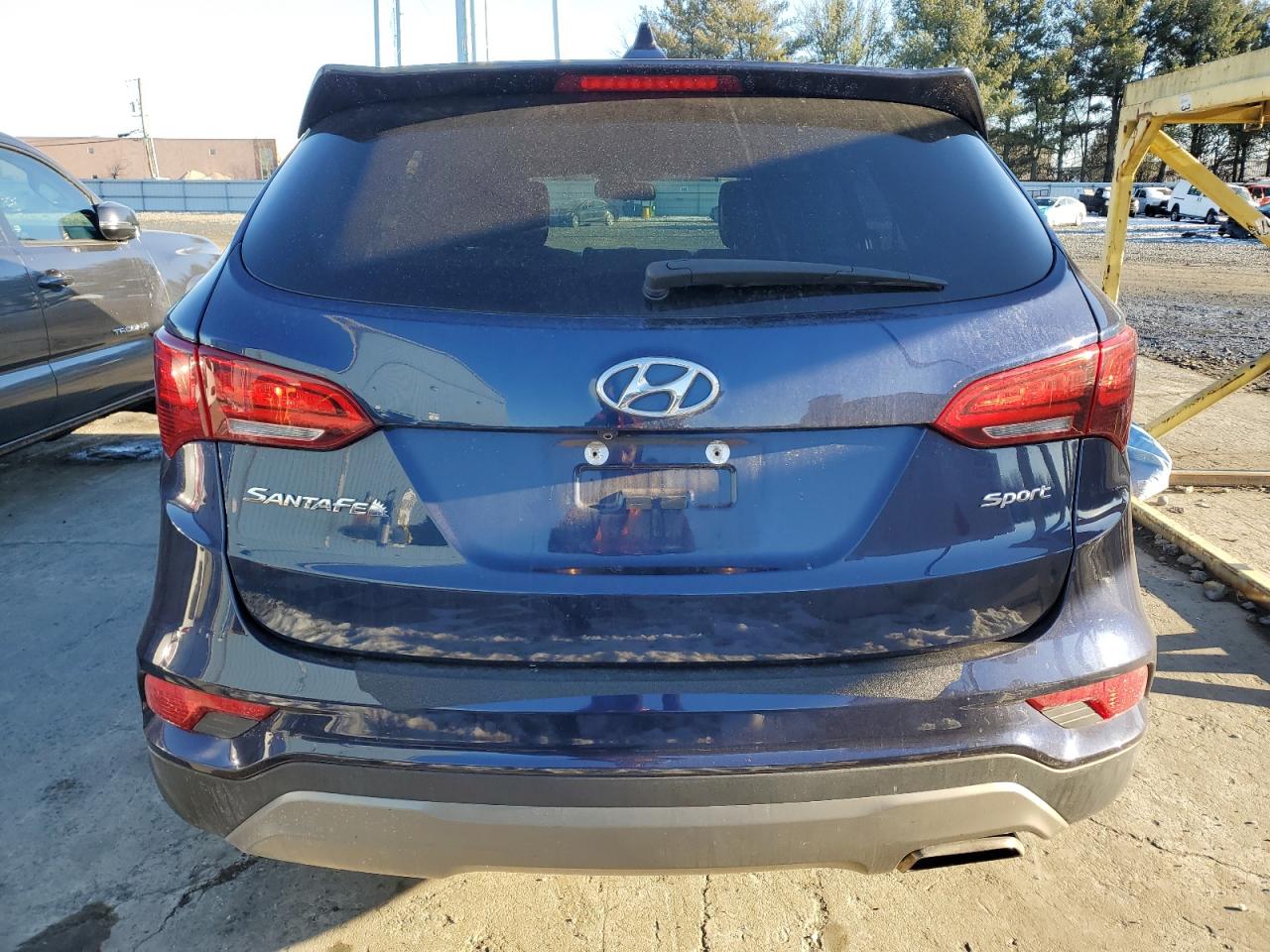 2017 Hyundai Santa Fe - Image 6