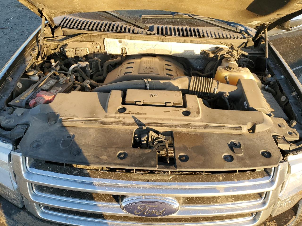 2015 Ford Expedition - Image 14