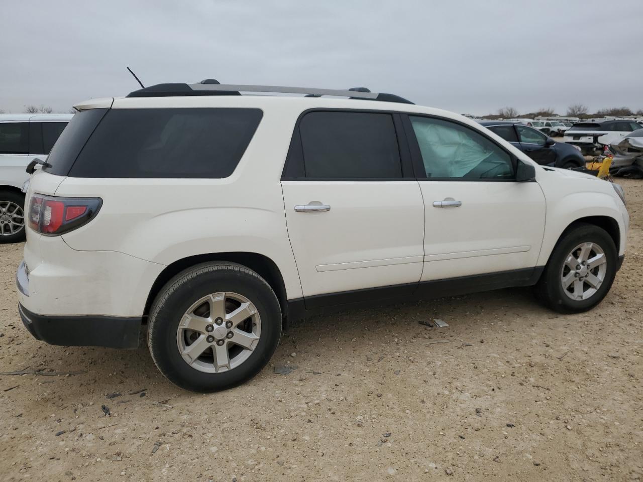 2014 GMC Acadia - Image 3