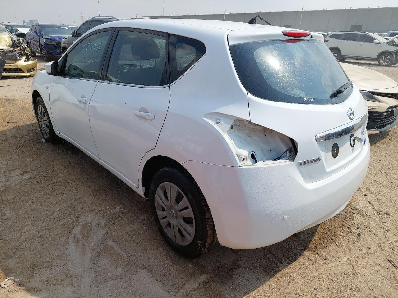 MNTBC2C95E6002426 - 2014 Nissan Tiida - #43292495