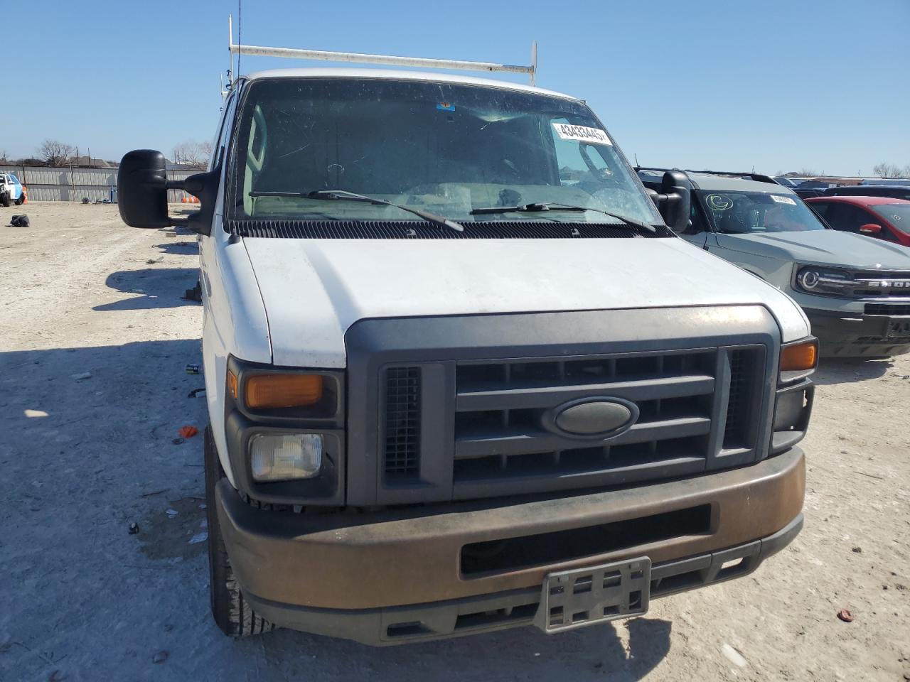 2011 Ford Econoline - Image 5
