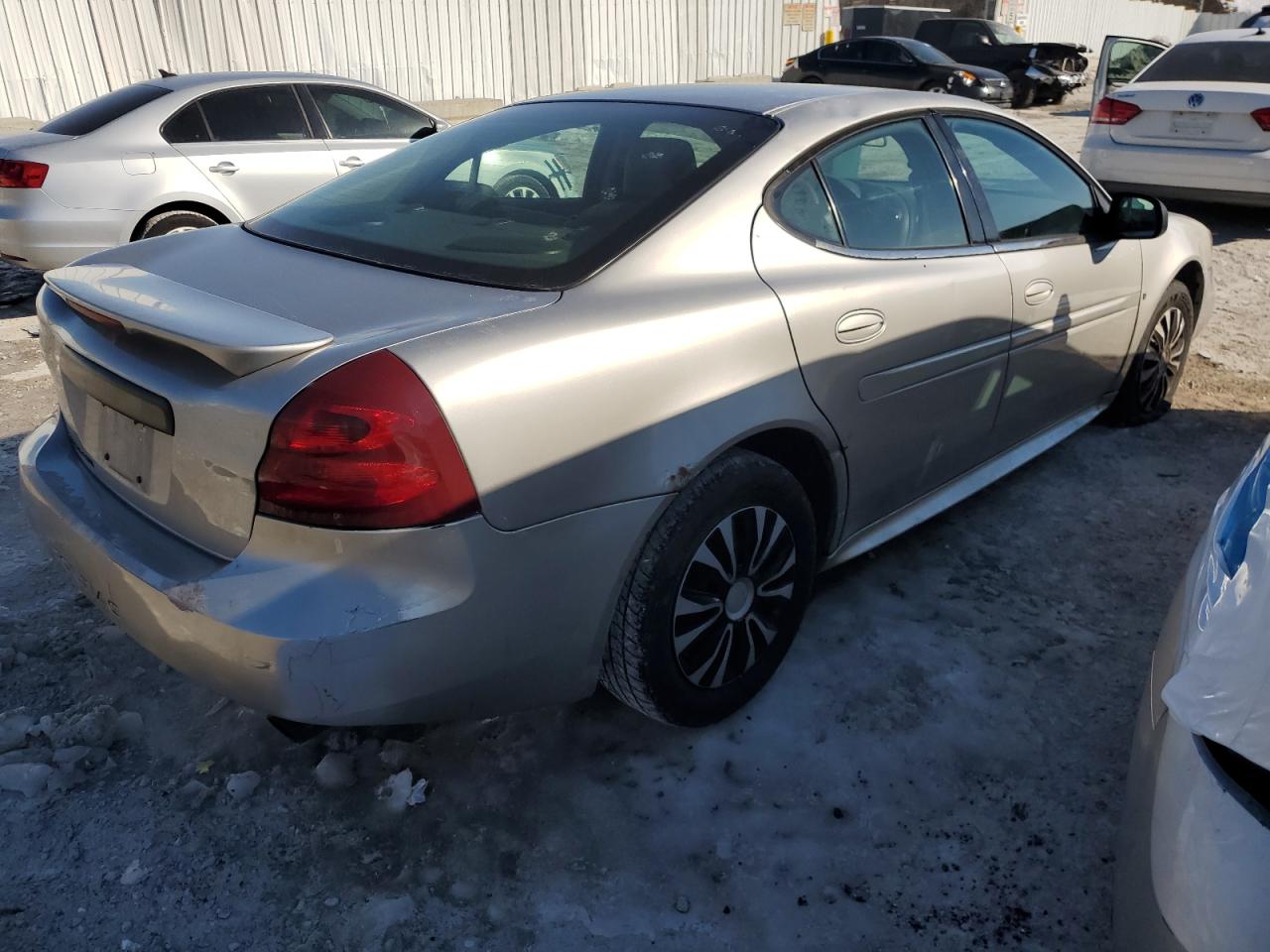 2007 Pontiac Grand Prix - Image 3