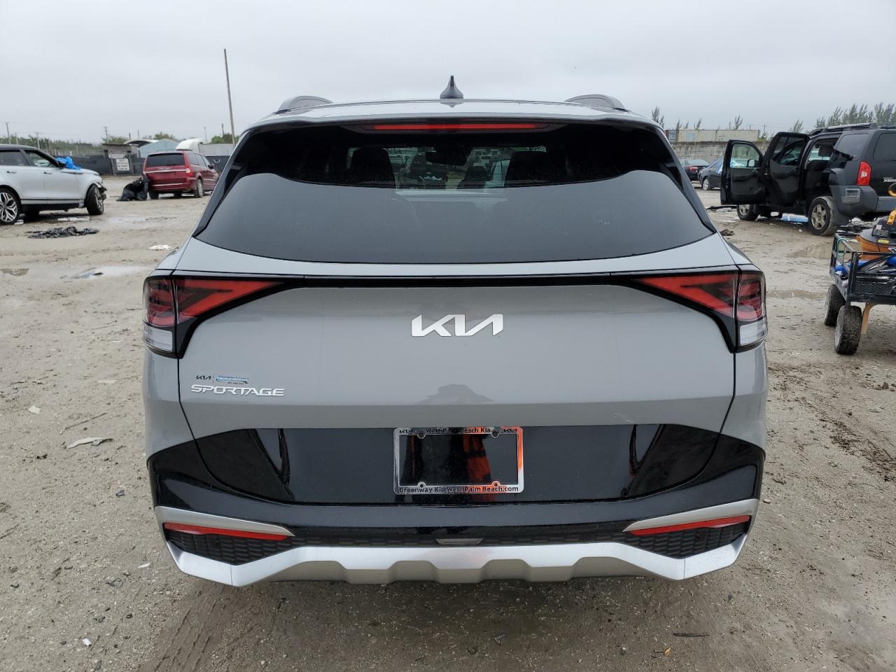 2024 Kia Sportage - Image 6