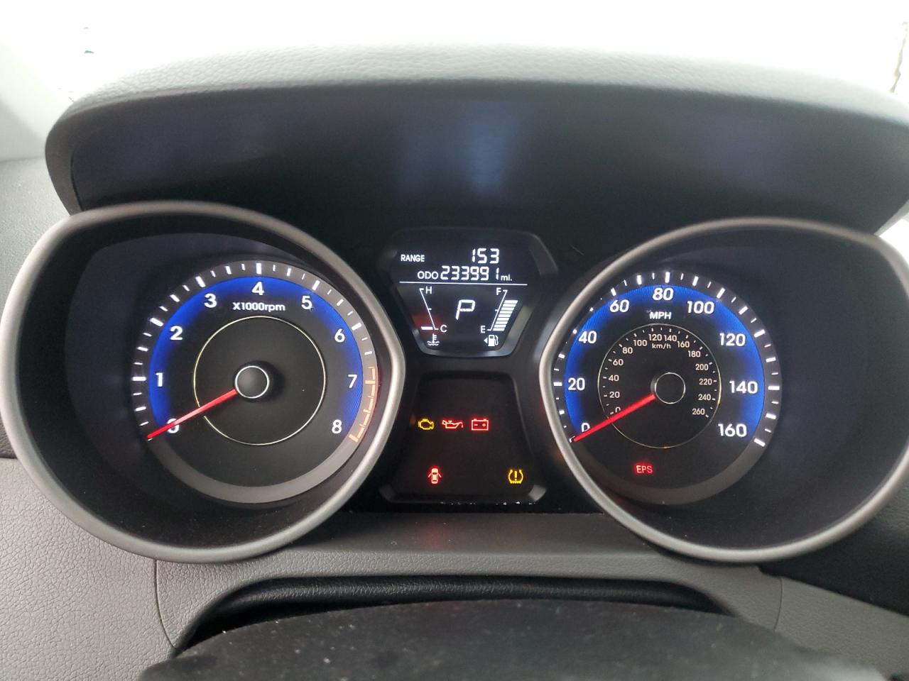 2012 Hyundai Elantra - Image 9