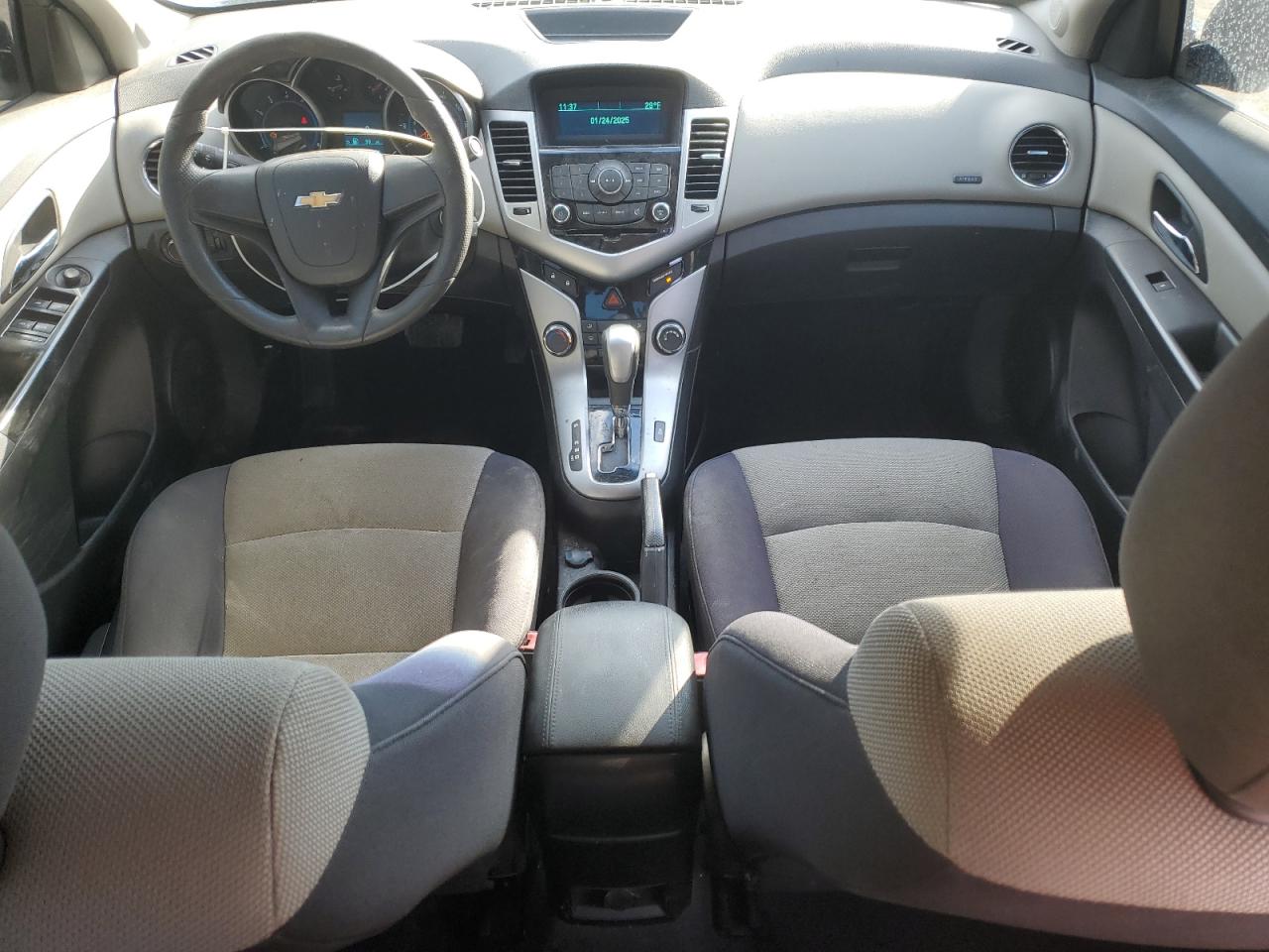 2012 Chevrolet Cruze - Image 8