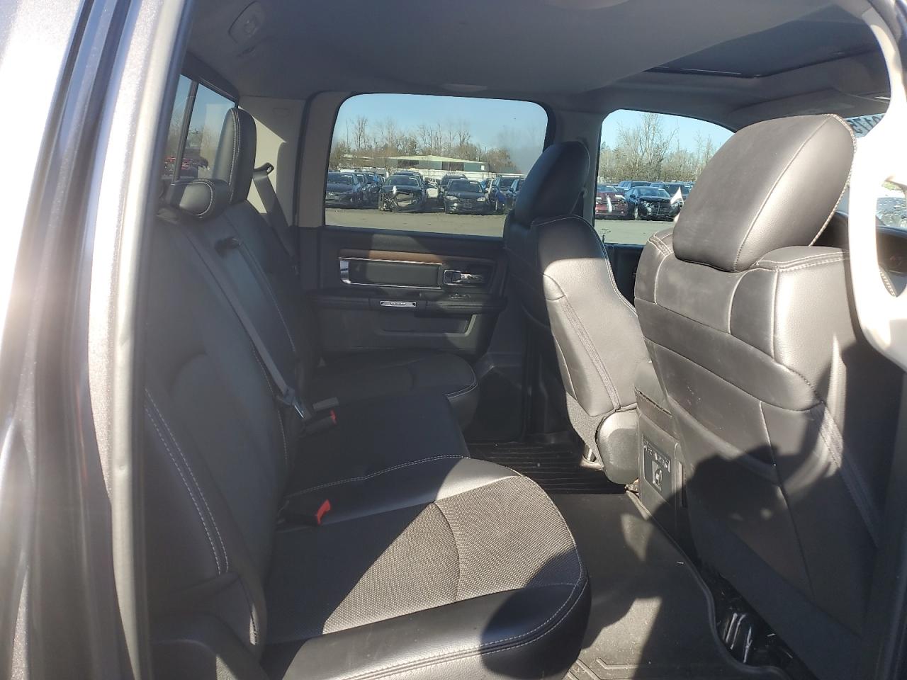 2017 RAM 1500 - Image 10