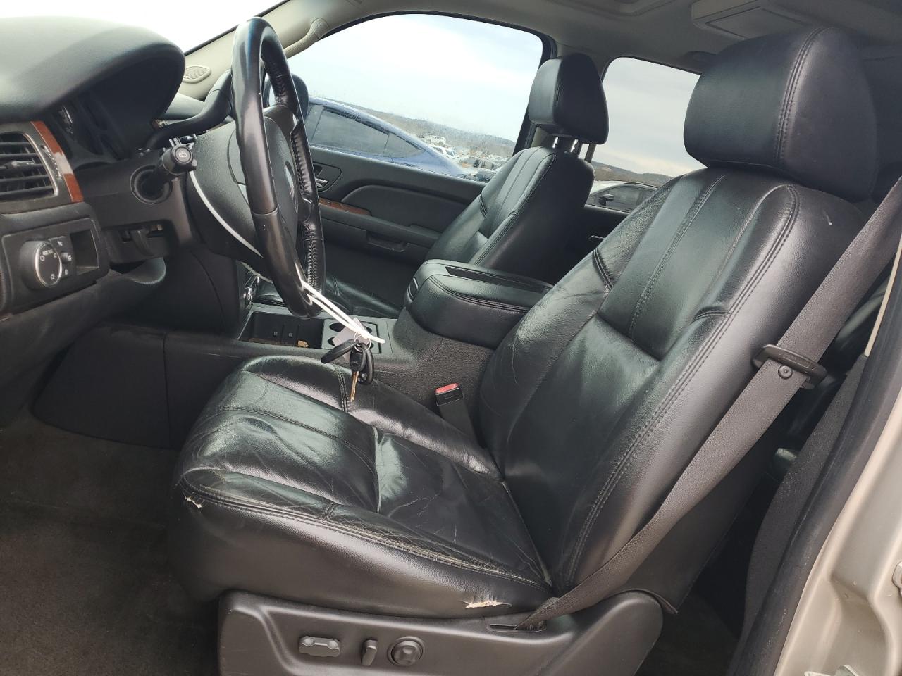 2007 GMC Yukon - Image 7