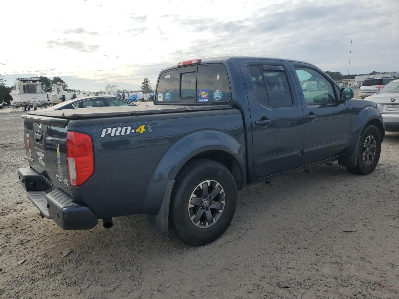 VIN 1N6AD0EV1FN733258 2015 NISSAN FRONTIER no.3