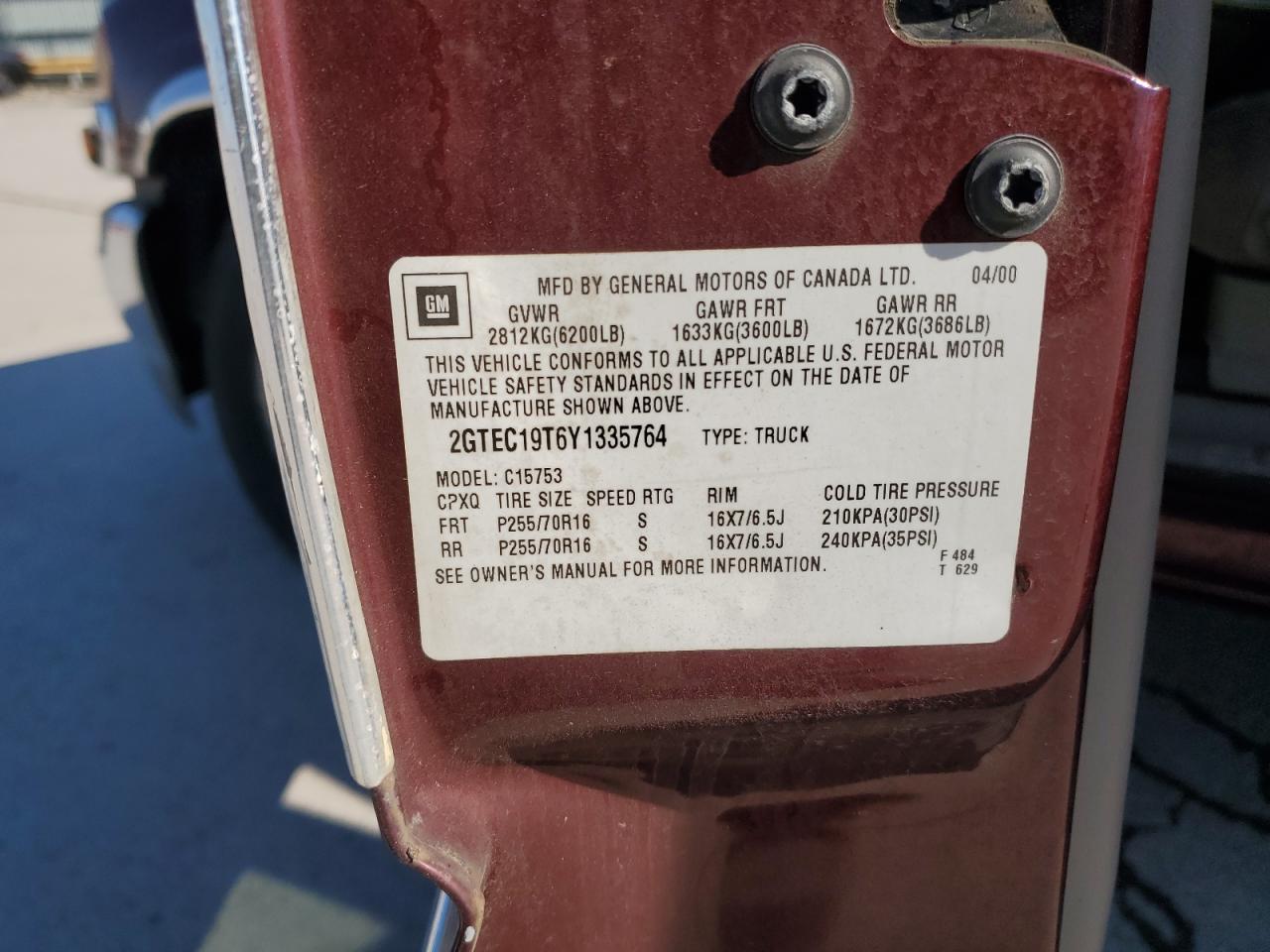 2000 GMC Sierra - Image 12
