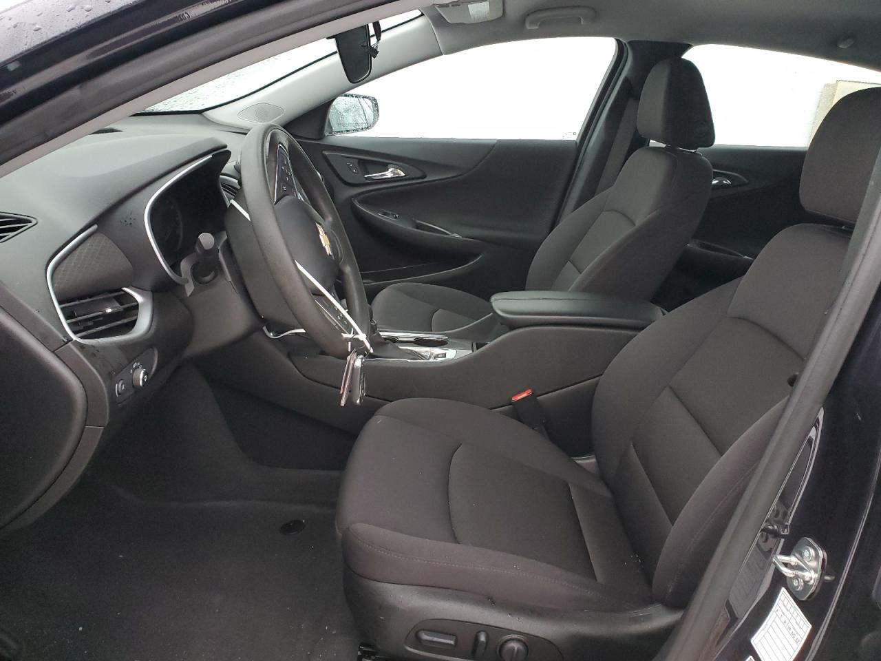 2023 Chevrolet Malibu - Image 7