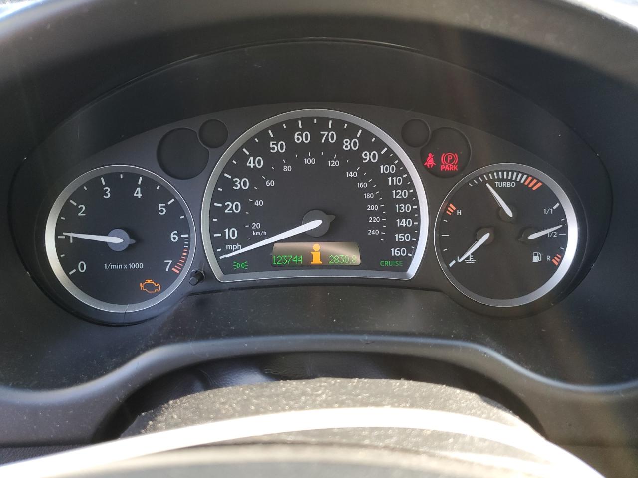 2003 Saab 9-3 - Image 9