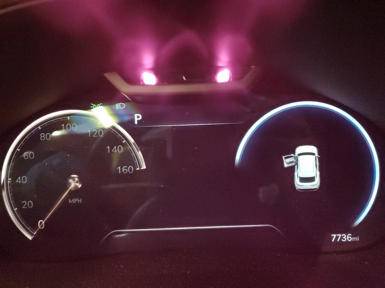 2024 Genesis GV70 - Image 9