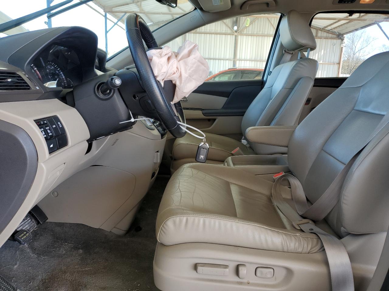 2015 Honda Odyssey - Image 7