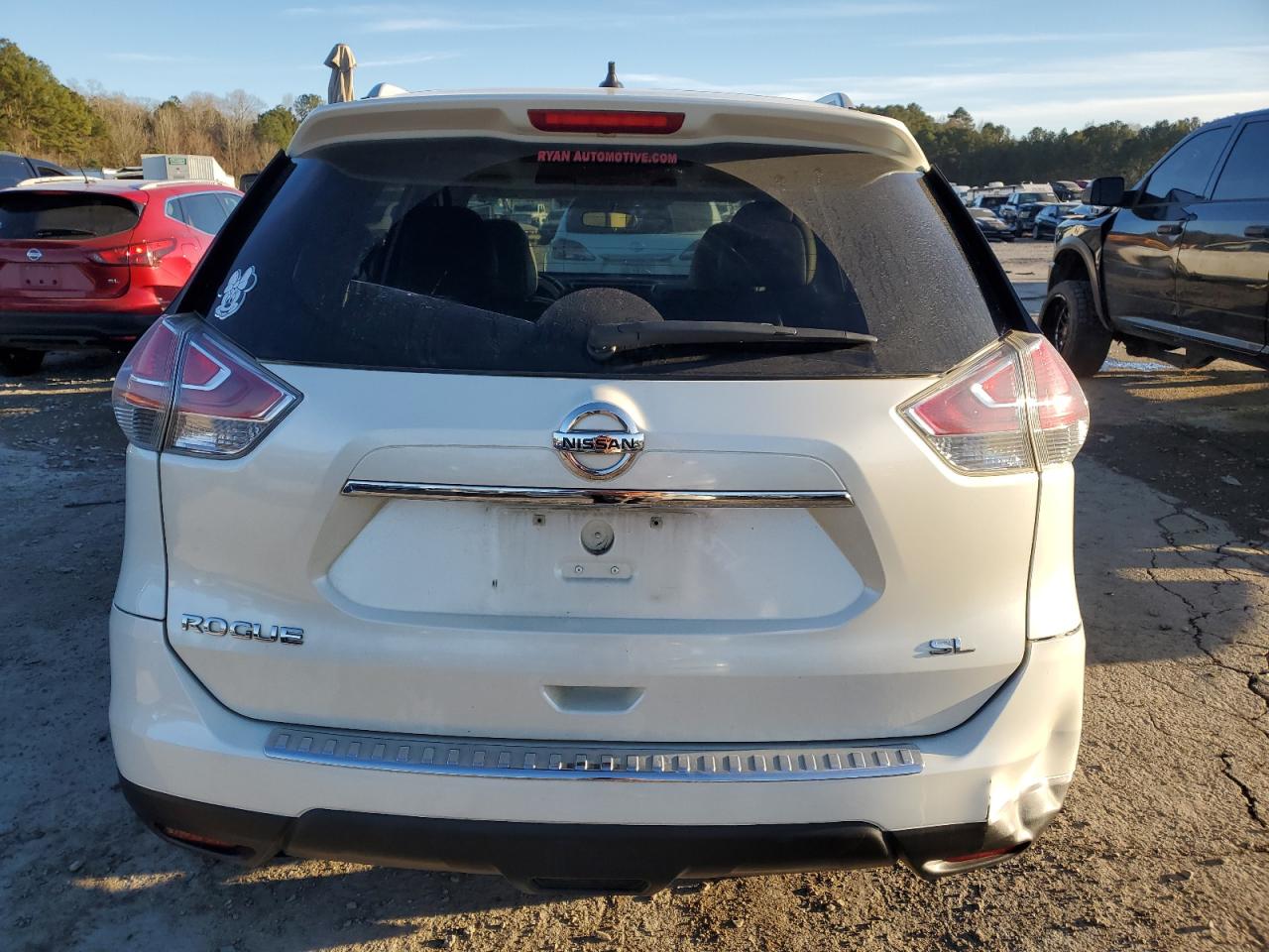 2015 Nissan Rogue - Image 6