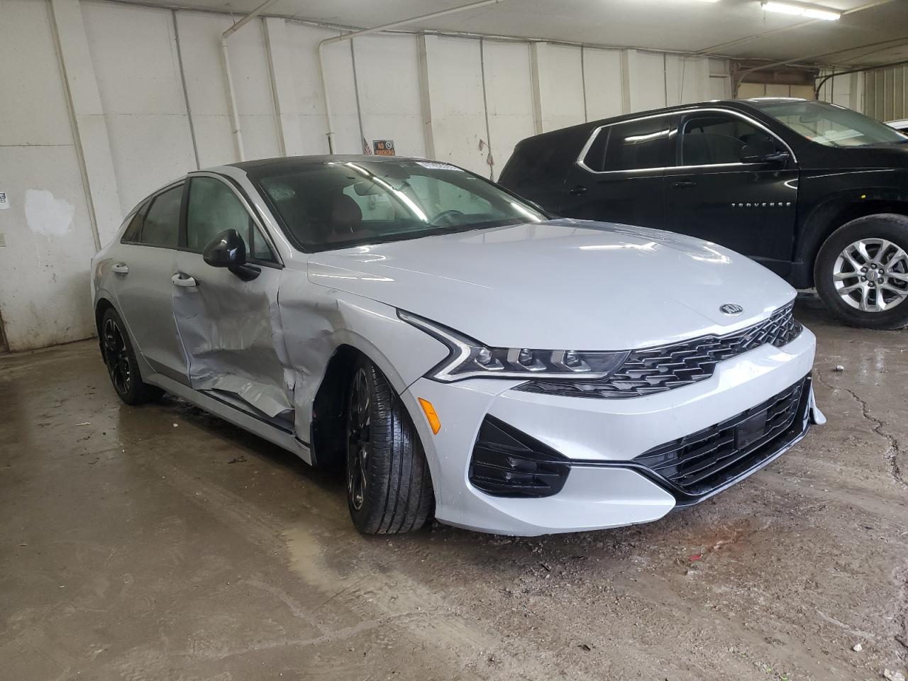 2021 Kia K5 - Image 4