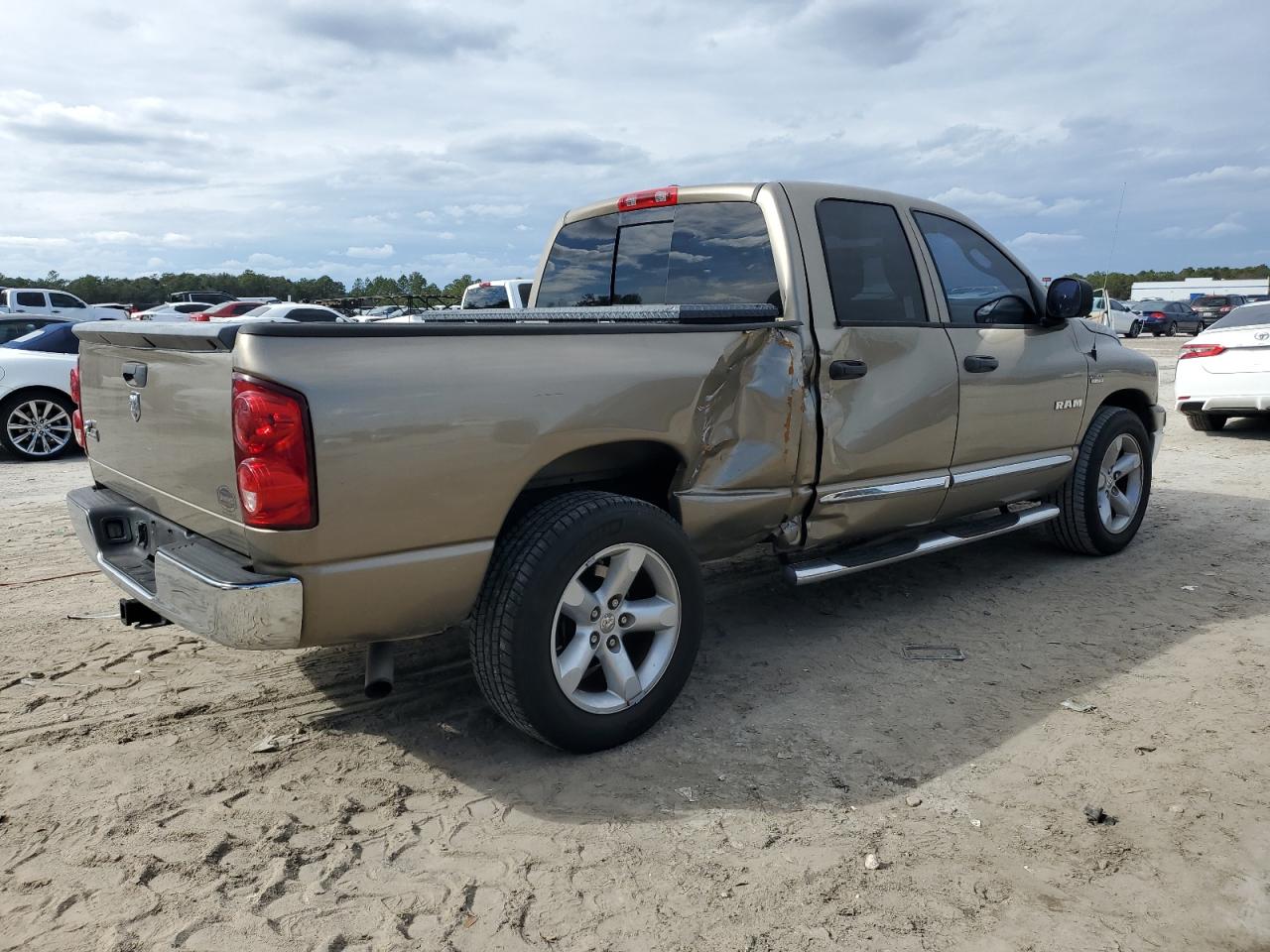 2008 Dodge RAM - Image 3