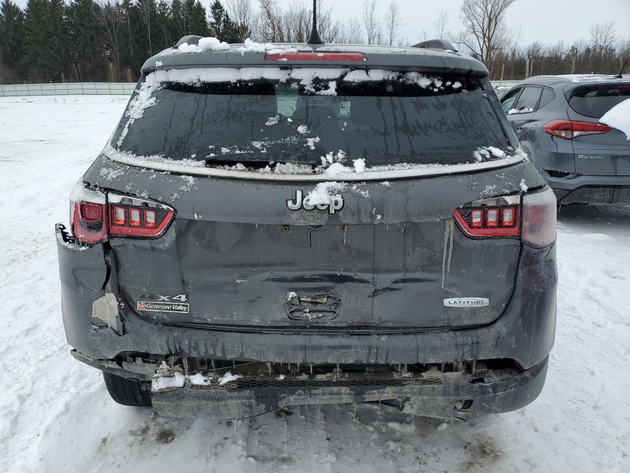 2017 Jeep Compass - Image 6