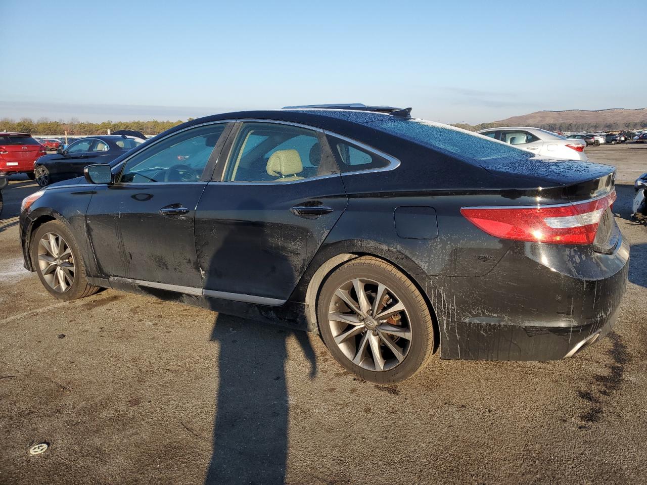 2017 Hyundai Azera - Image 2