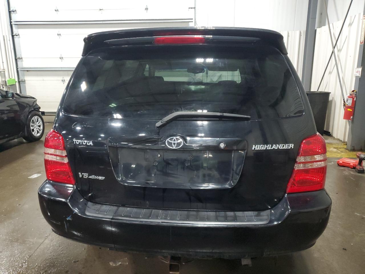 2003 Toyota Highlander - Image 6