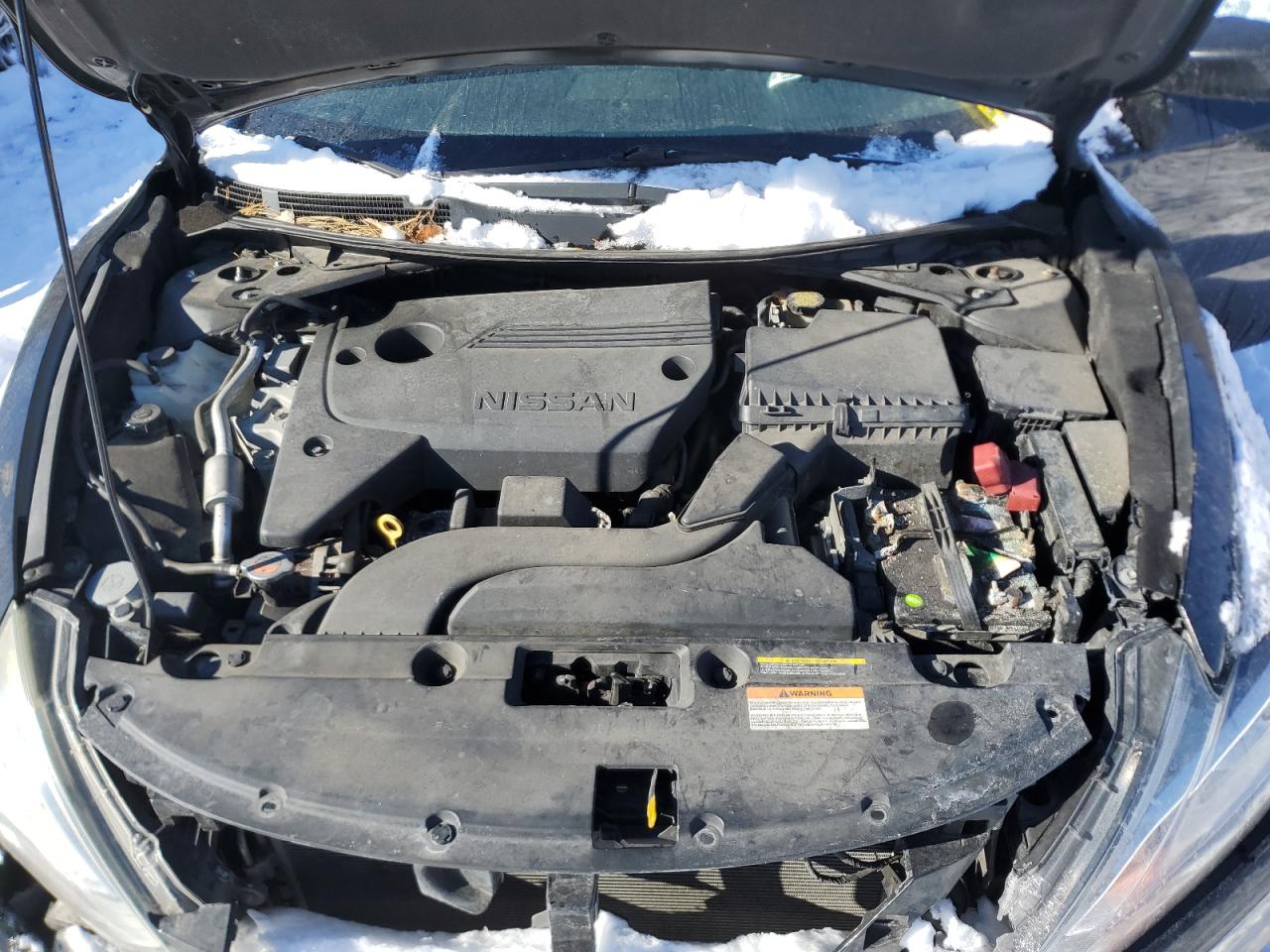 2016 Nissan Altima - Image 11