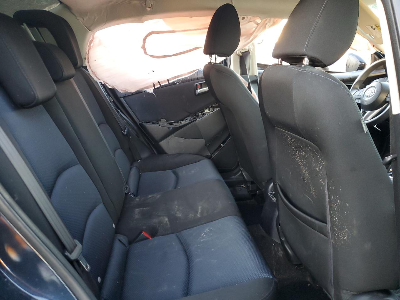 2017 Toyota Yaris - Image 10