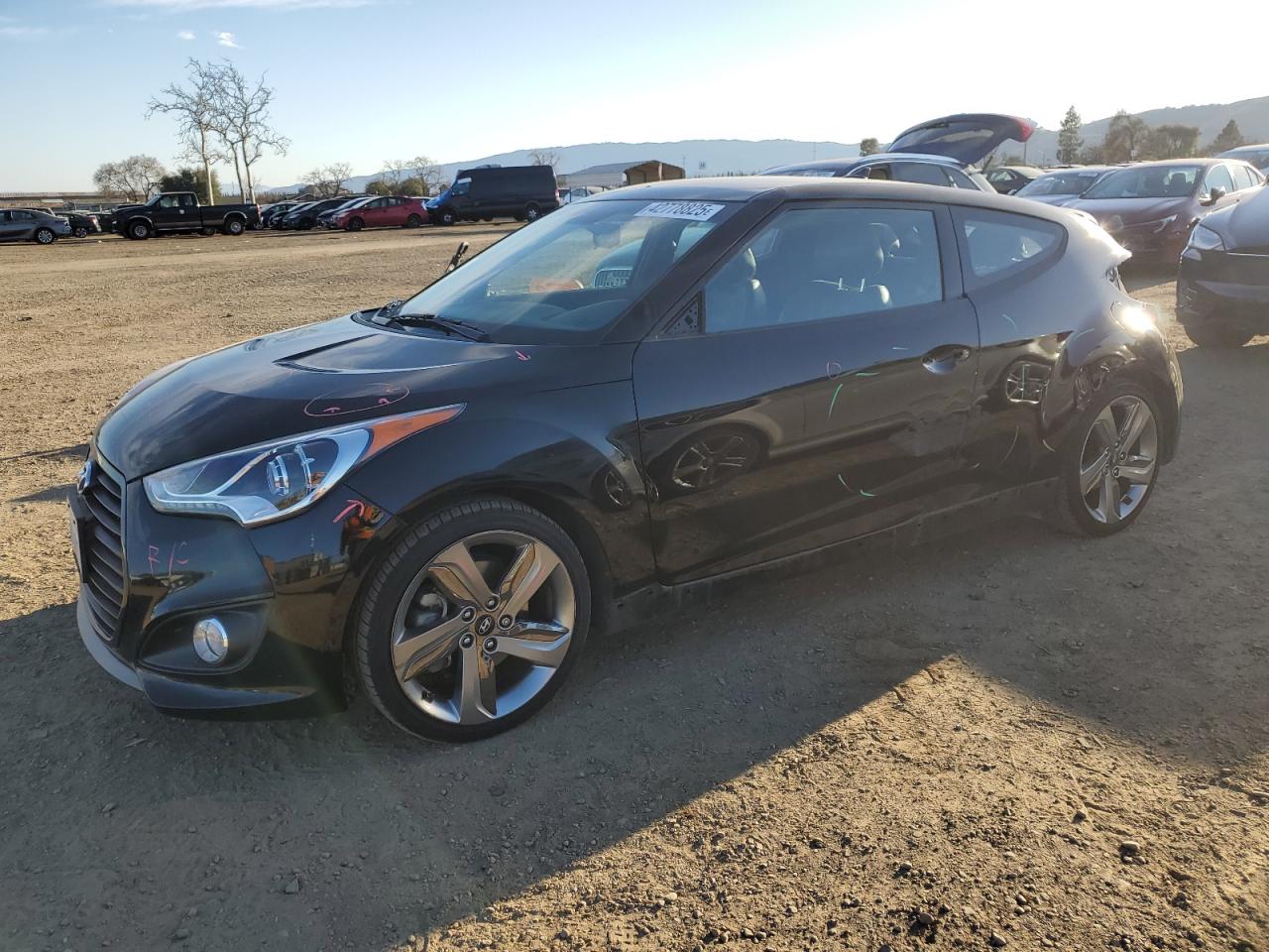 2013 Hyundai Veloster - Image 1