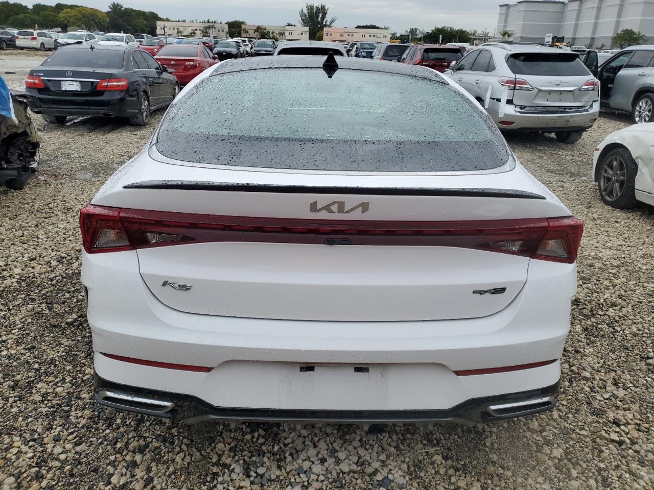 2022 Kia K5 - Image 6