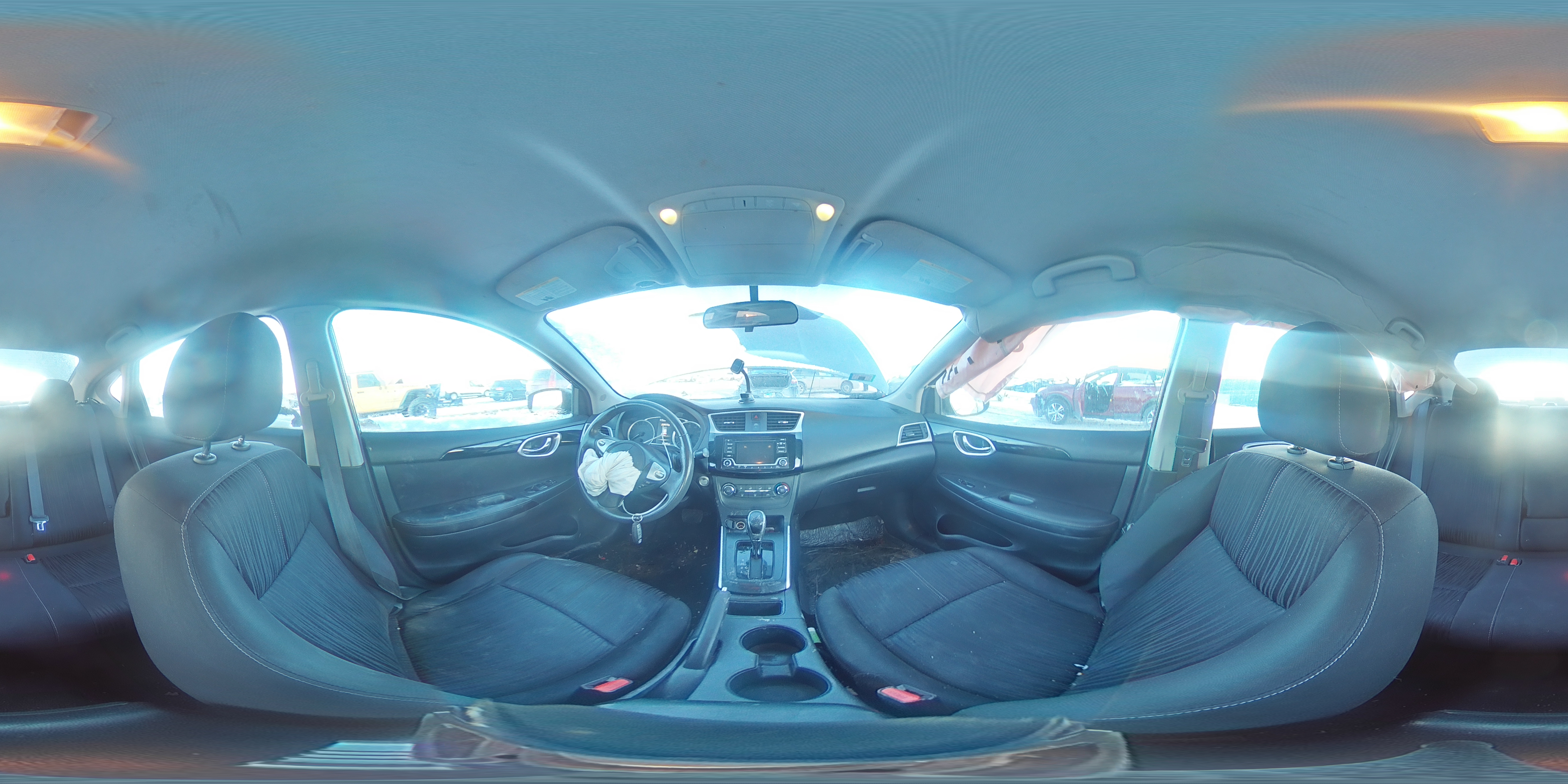 2017 Nissan Sentra - Image 12