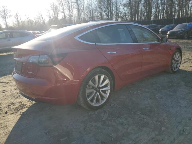  TESLA MODEL 3 2019 Красный