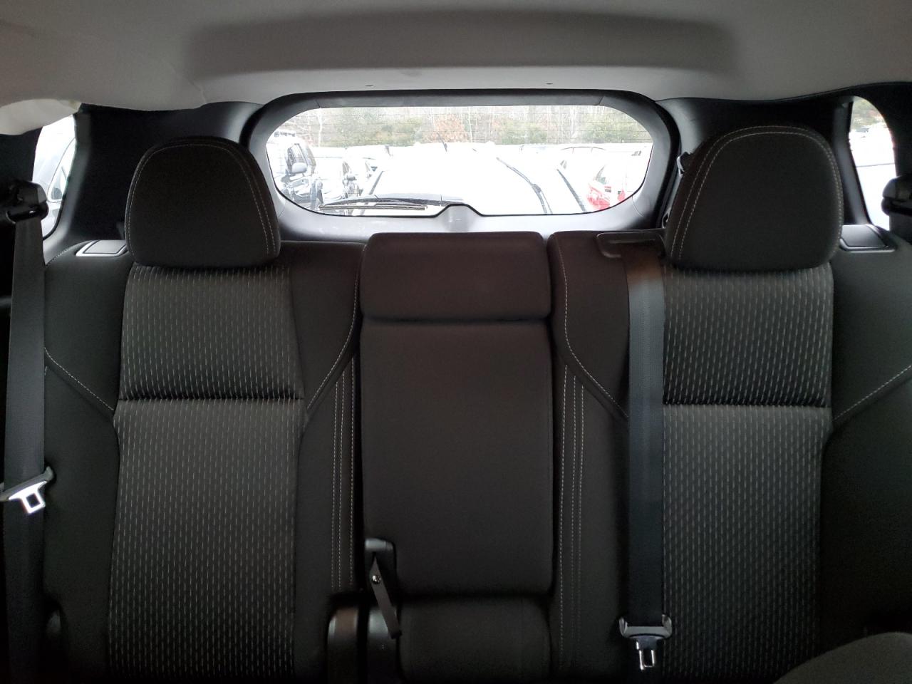 2024 Mitsubishi Outlander - Image 10