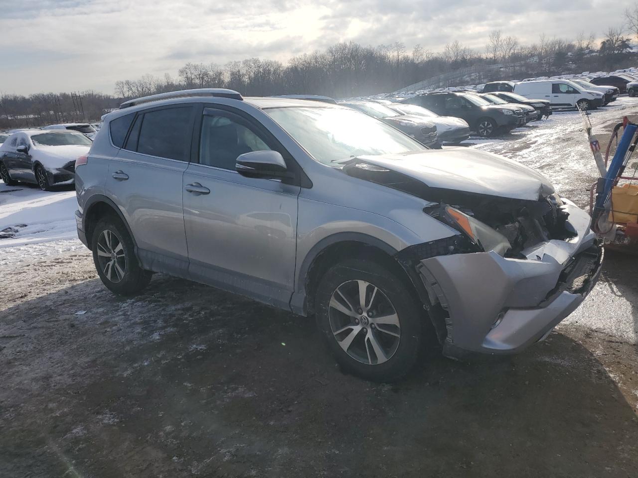 2016 Toyota RAV 4 - Image 4