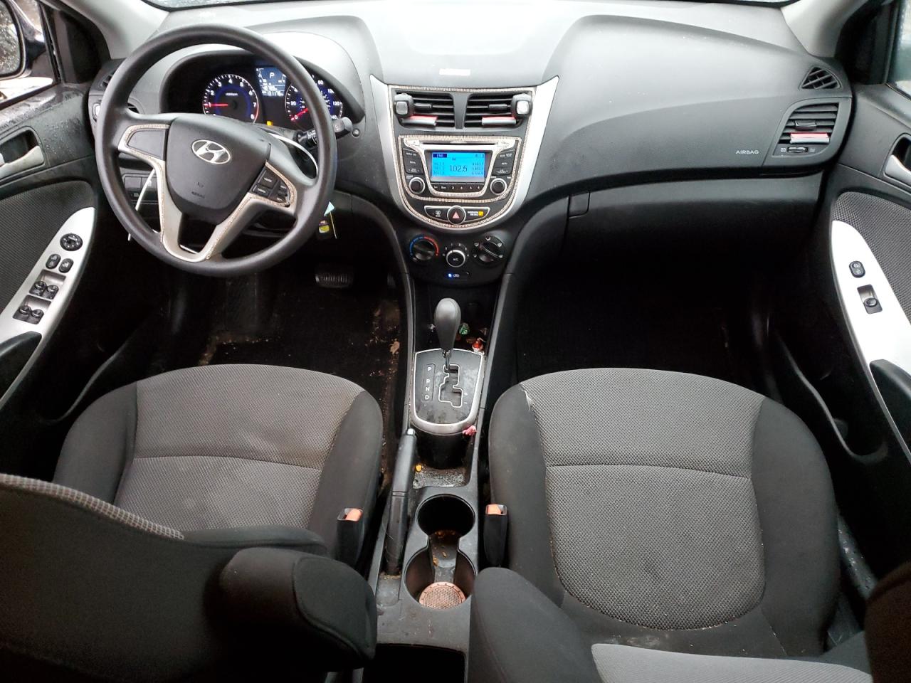 2014 Hyundai Accent - Image 8