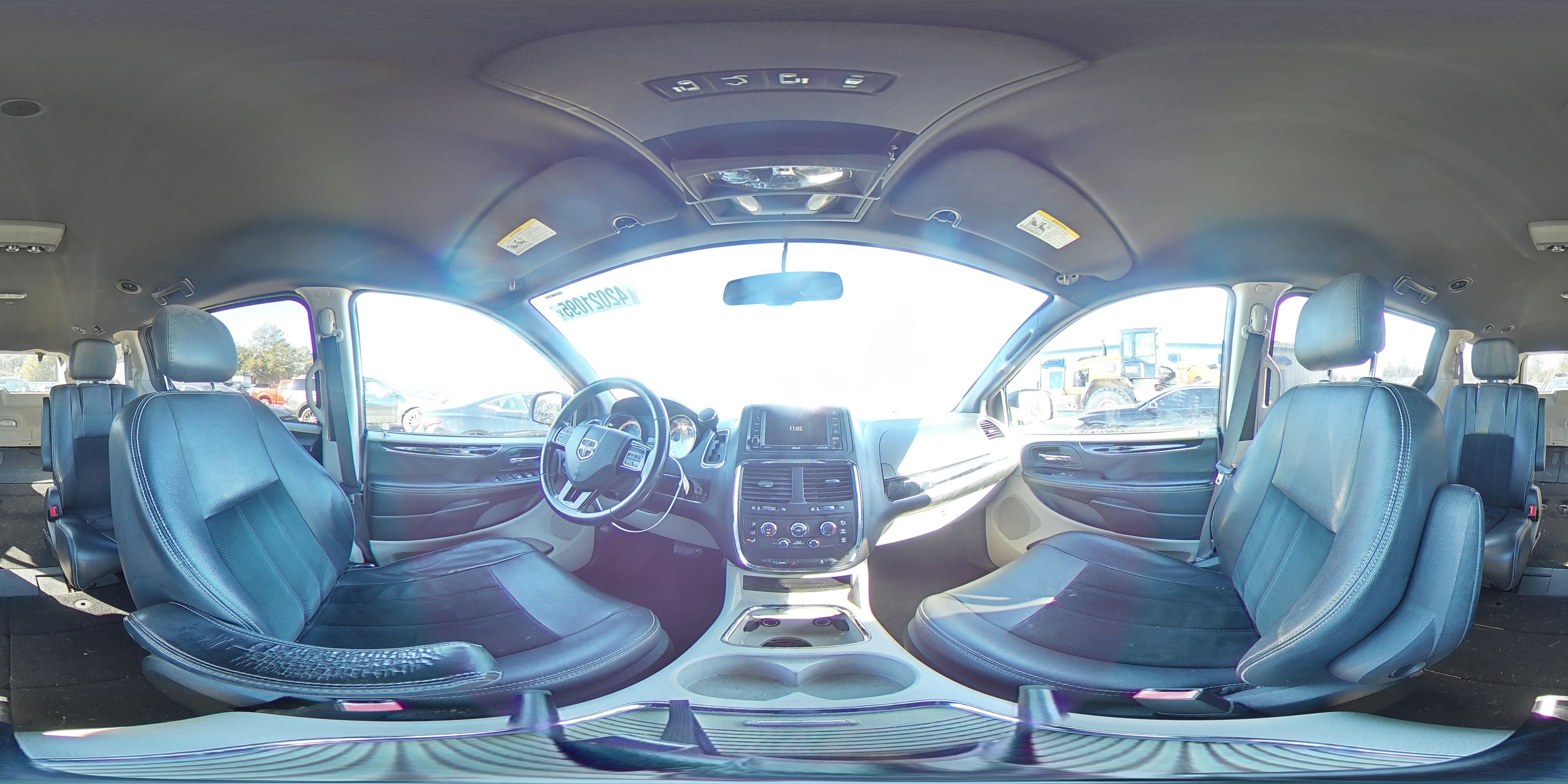 2017 Dodge Caravan - Image 15